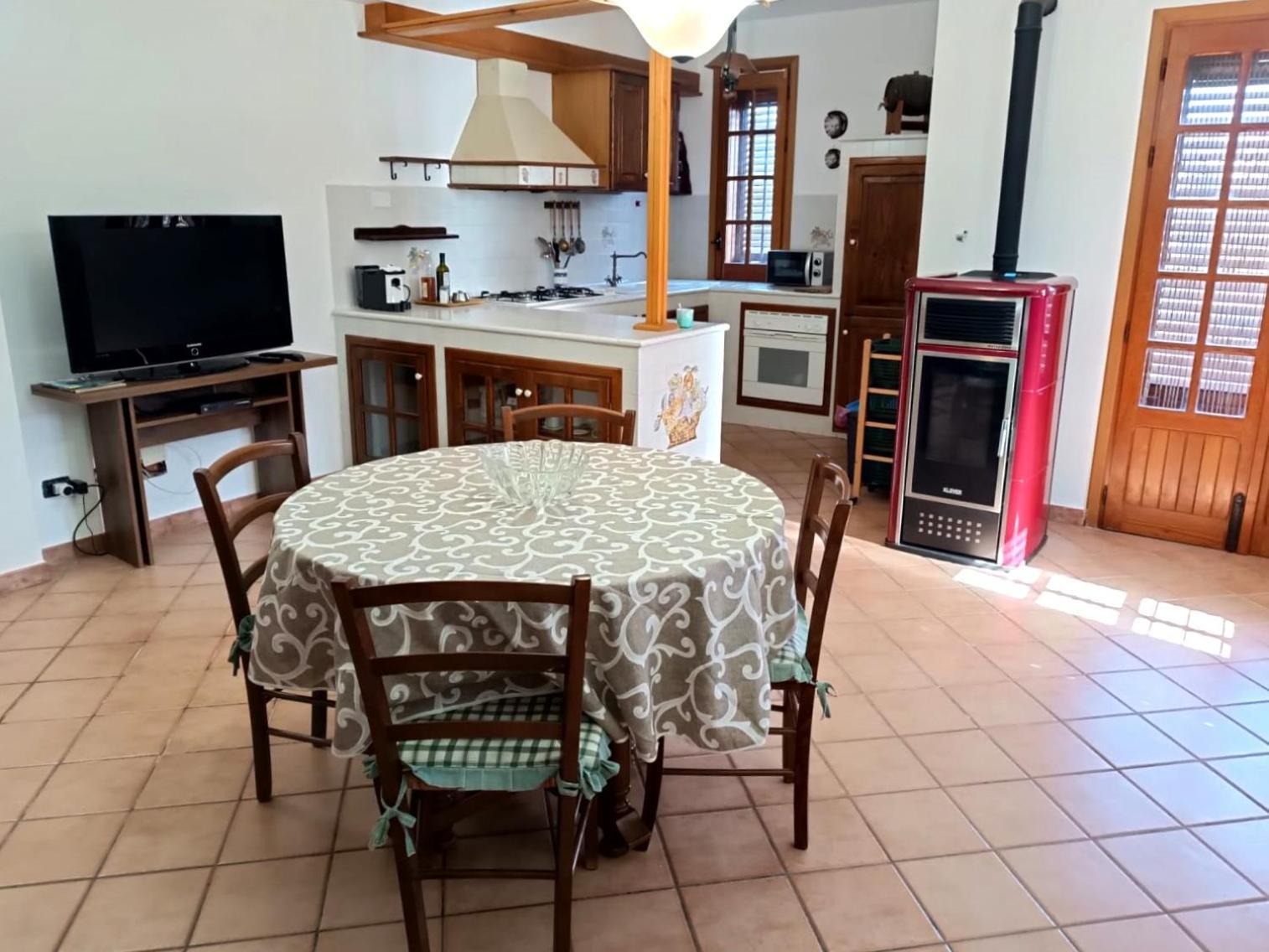 Casa Belvedere Isnello Екстериор снимка